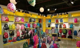 探訪上海福佑門市場 鎧甲勇士箱包店的經(jīng)營之道